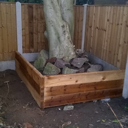 Pete's Raised Tree Box Example